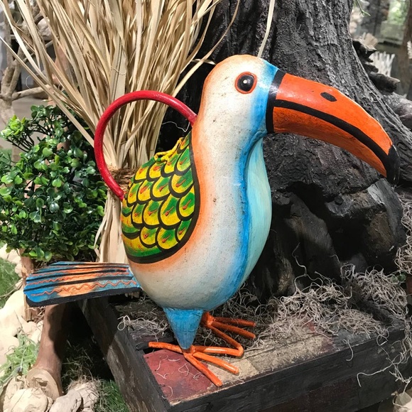 Great Gift! Multi Color Toucan Hand-Made, Hand-Painted Metal Watering Can - Picture 4 of 6